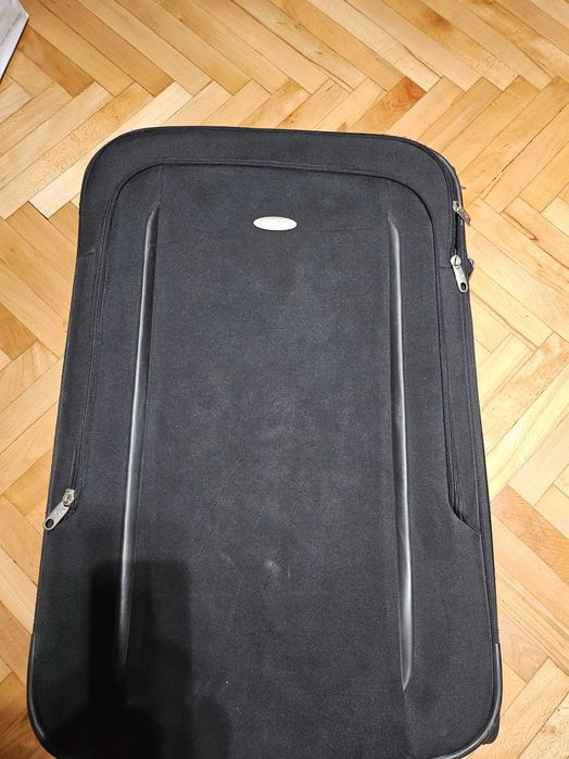 Куфар на марката  Samsonite размери 70/46/26