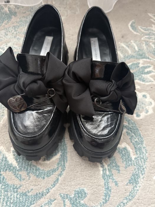 Pantofi Diva Charms 39