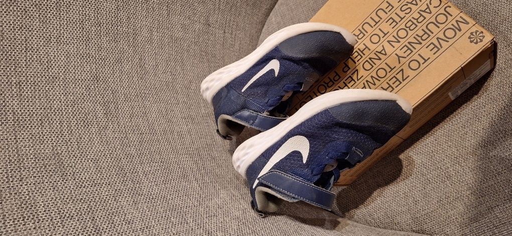 Детски маратонки nike rev 6 nn 27 номер