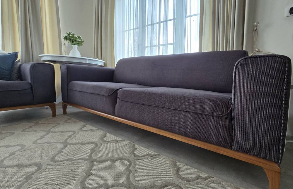 Два дивана и кресло на цената на един диван!