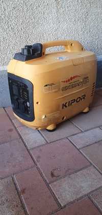 Generator curent invertor kipor 2000w