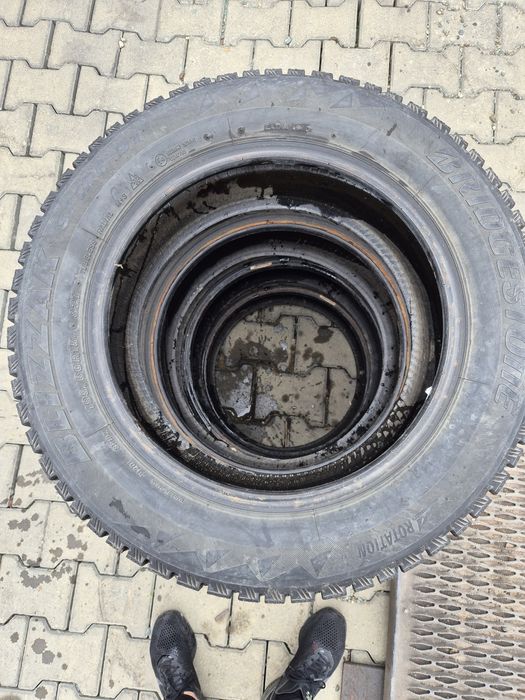 Anvelope cauciucuri de iarna 195/60/15 195 60 15 Bridgestone Blizzak