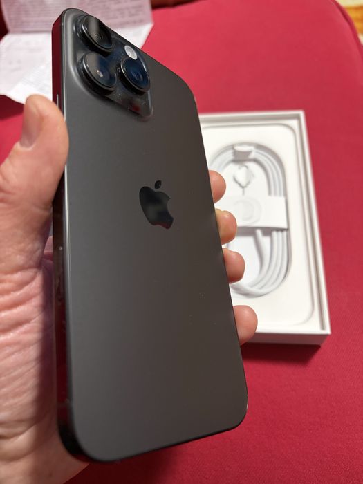 iPhone 16 Pro Max 256 GB black titanium