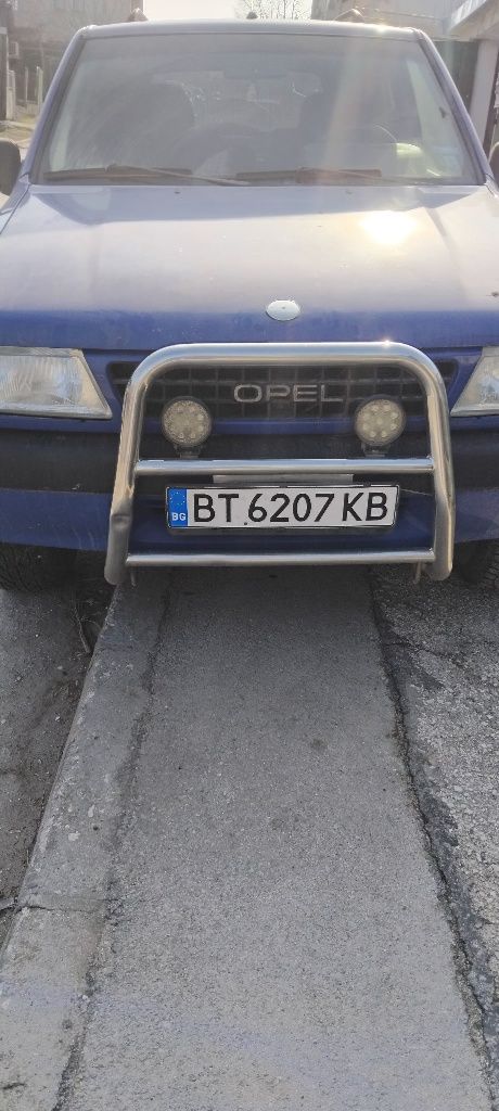 Opel фронтера 1995г.