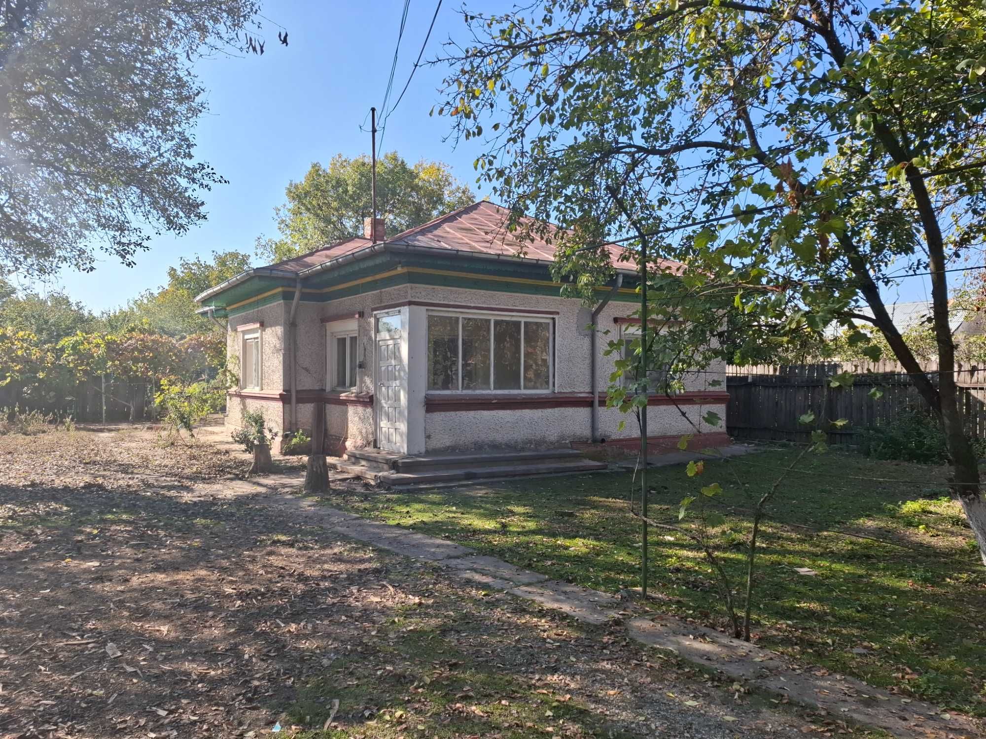 Vand casa langa Bucuresti, oras Racari, judet Dambovita