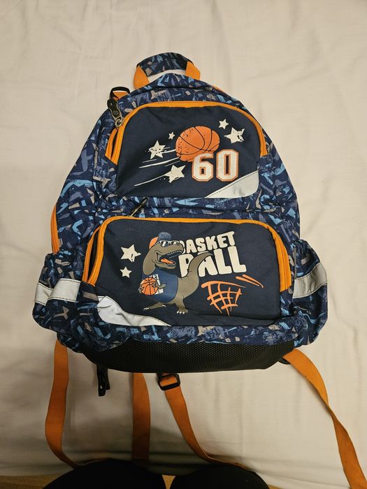 Раница за училище