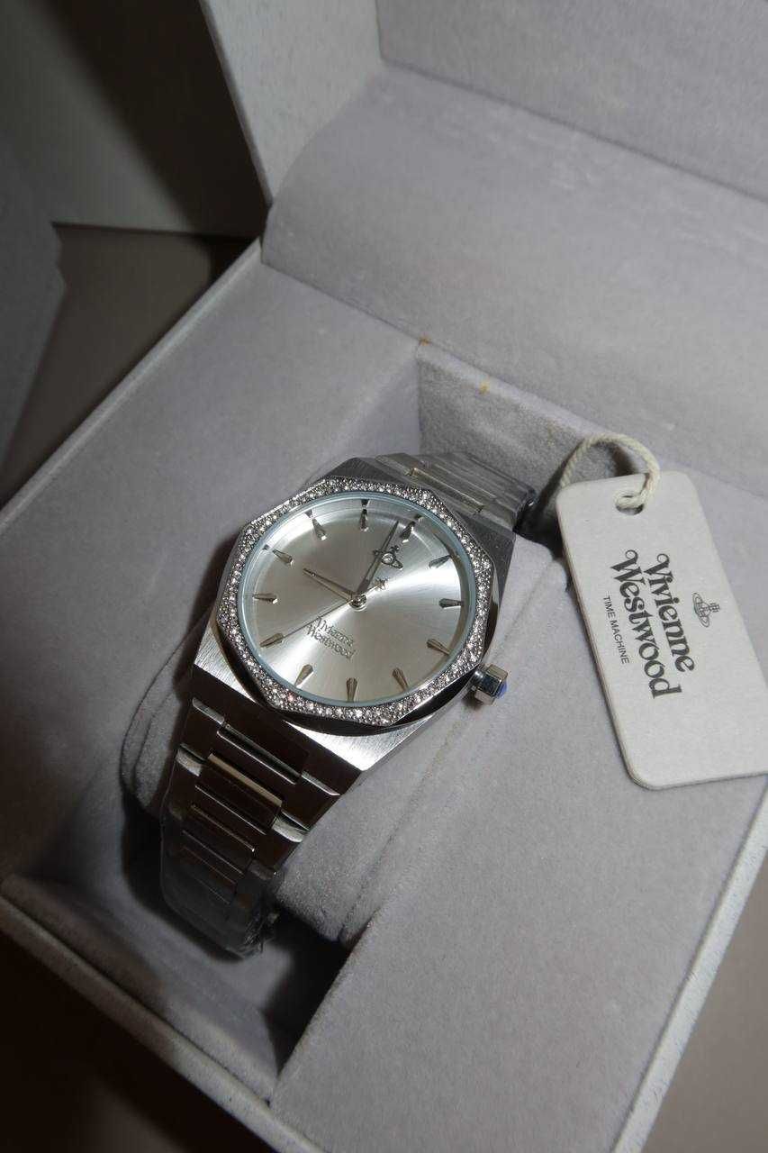 Vivienne Westwood часовник