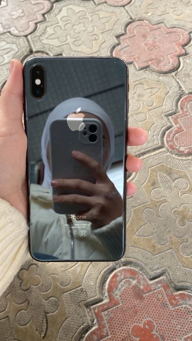 Айфон Xs max  60.000