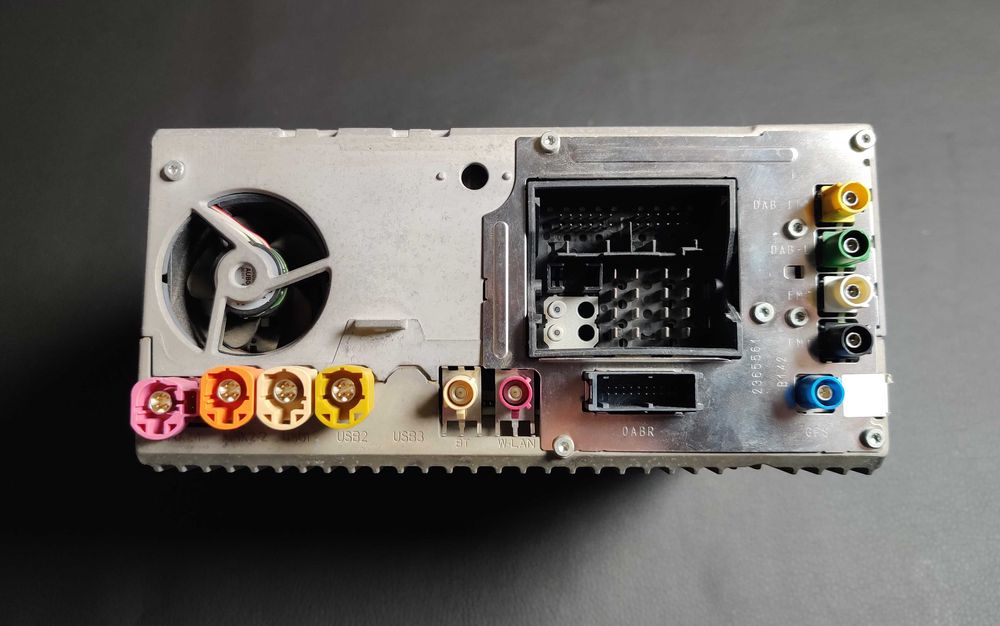 Navigatie BMW NBT EVO B210 HW 2.2 APIX 2, FM, DAB, 4GB - G Series