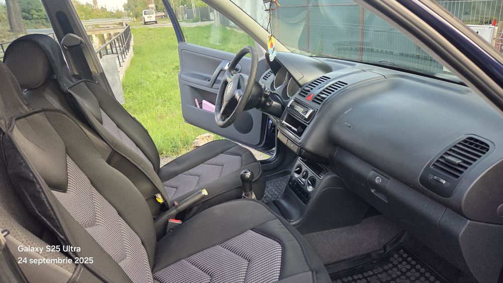 Volkswagen  Polo 2001