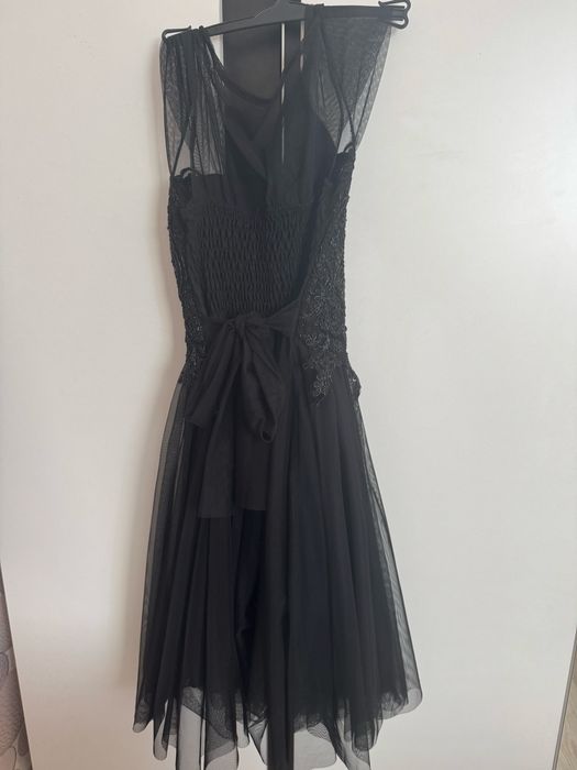 Официални рокли