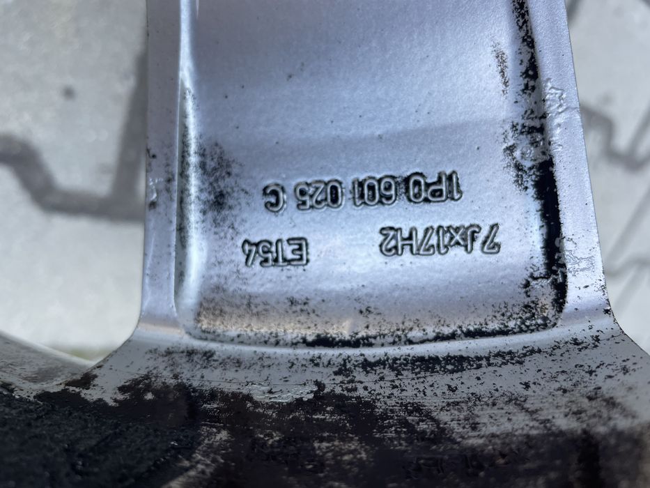 Джамти 17”-Seat Leon/Altea/Altea XL/5x122mm