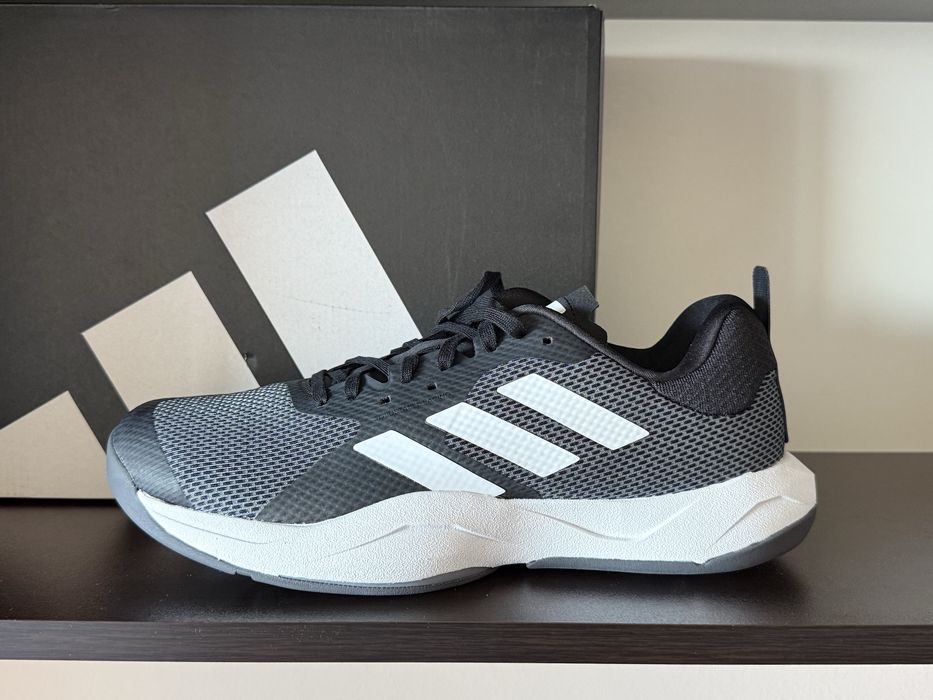 Adidas Rapidmove Trainer 44.5номер 28.5см Стелка Нови с Кутия