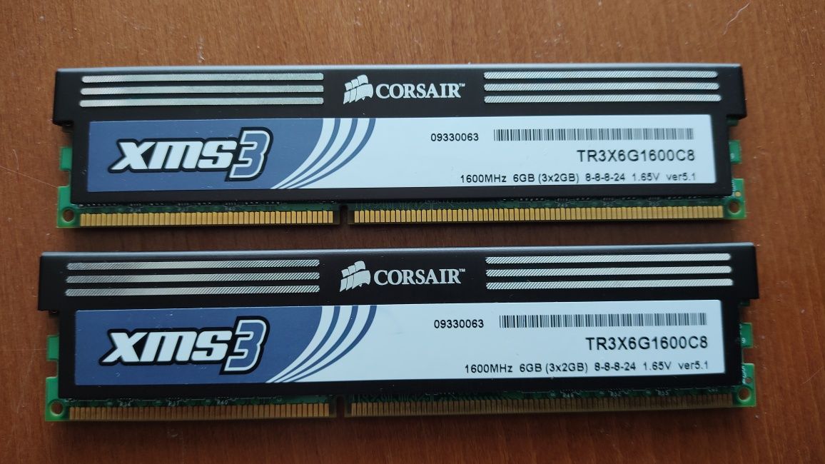 RAM  DDR 3 1600 MHC 4 Gb