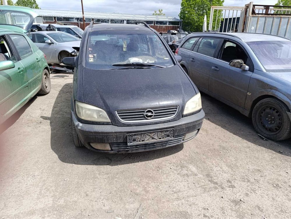 Opel zafira на части 1.8