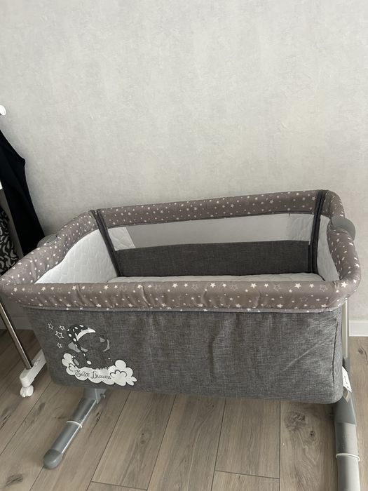 Манеж прикроватный