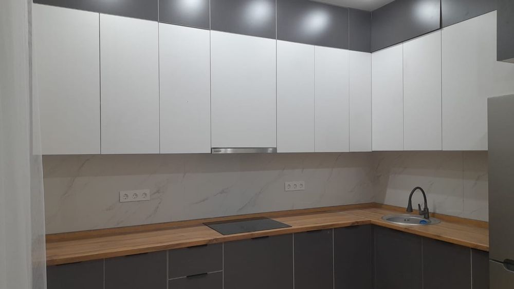 Сдам в аренду 4 комнатную