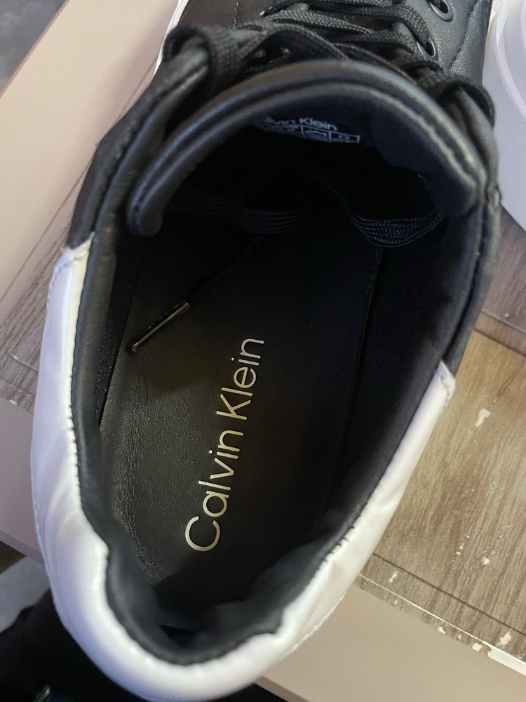 Обувки Calvin Klein