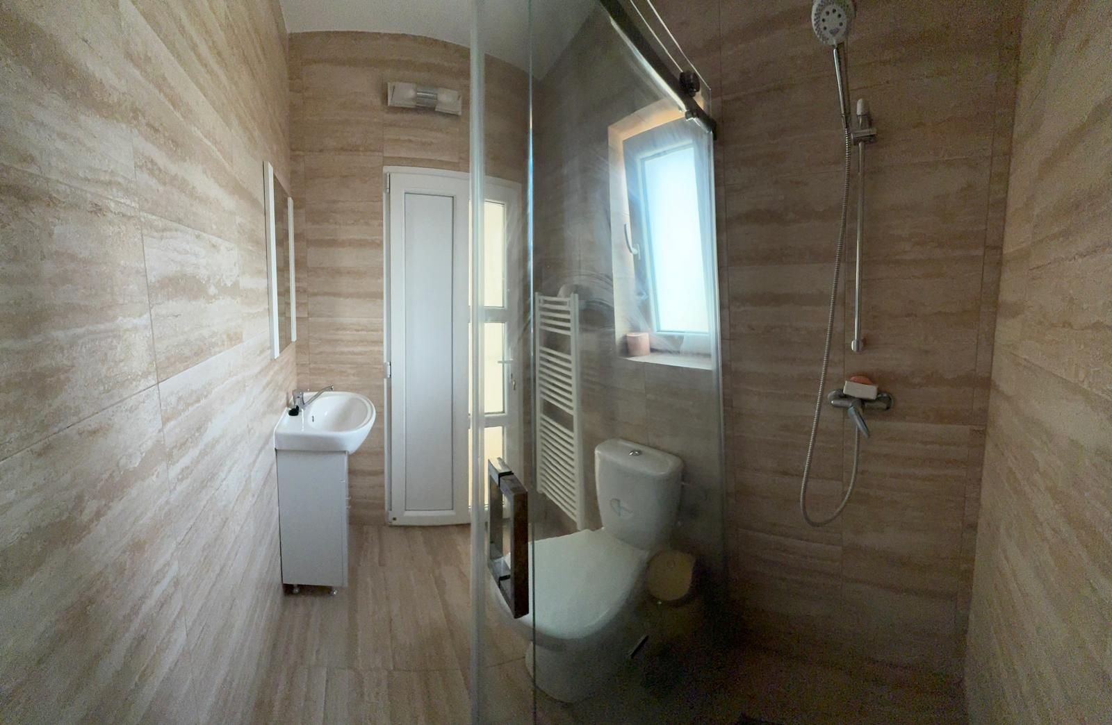 Vanzare / Inchiriere casa Dambovita
