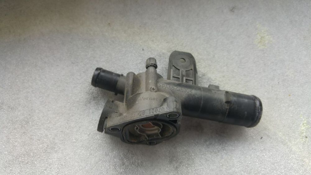 termostat 1.5 dci k9k renault clio 4 kangoo megane 3 laguna 3 dacia duster 558751