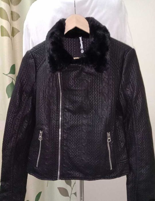 Geaca de piele Desigual marimea 46