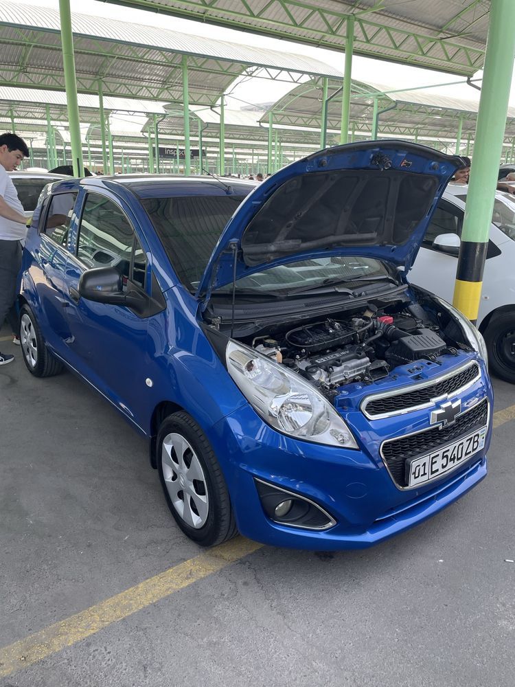 Spark (1.25) автомат 2013й 234.000 пробег