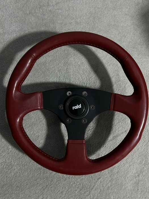 Продам спортивный руль raid
