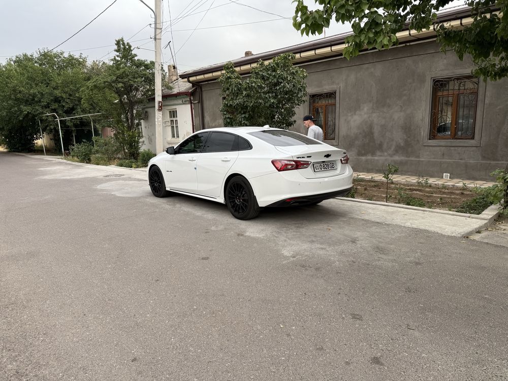 Продается malibu 2 Premier