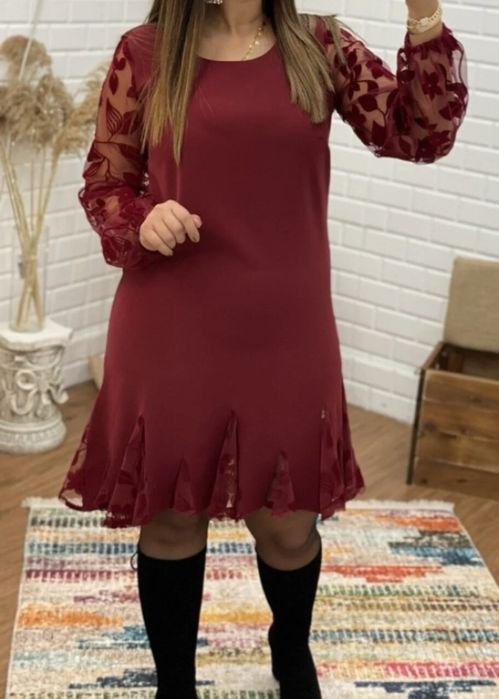 Къса официална рокля