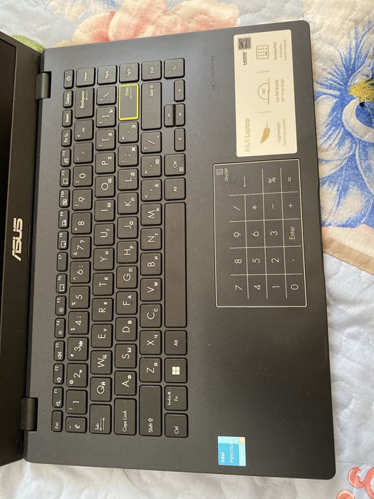 Ноутбук ASUS E410MA, 14”, 4 ГБ / 128 ГБ SSD, новый, не использовался