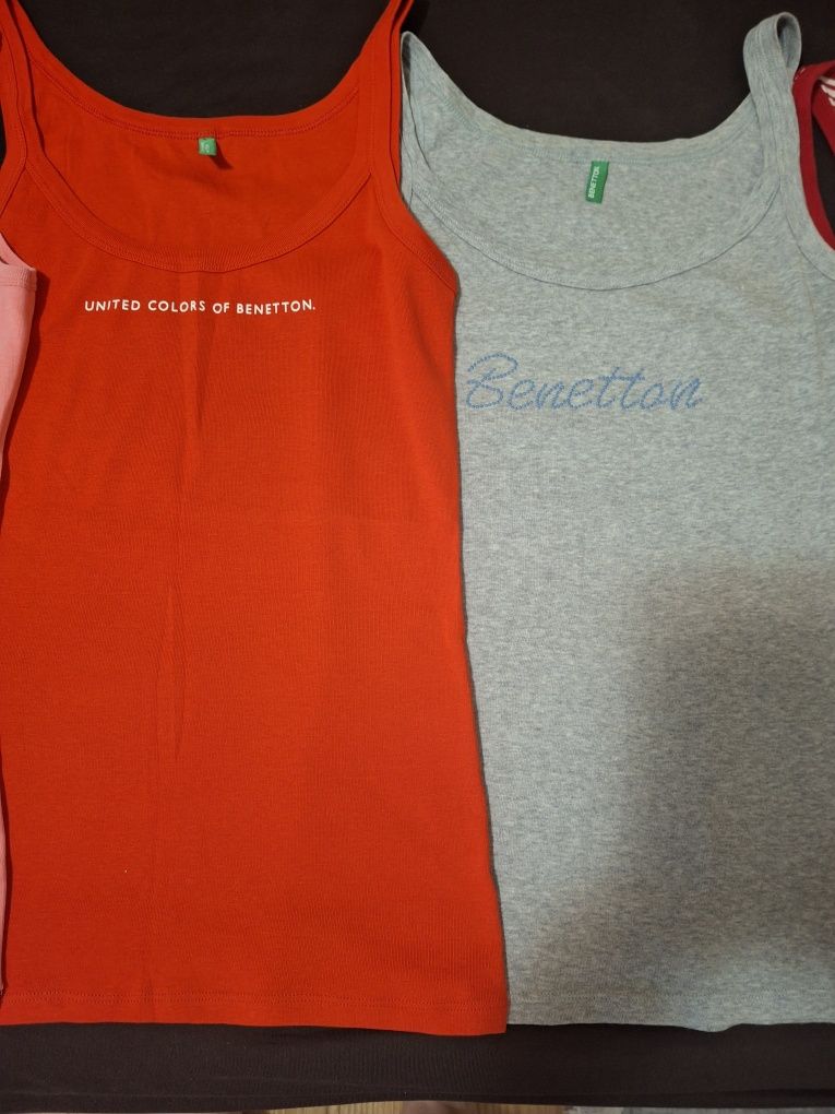 Дамски потници и тениски на Mango и Benetton