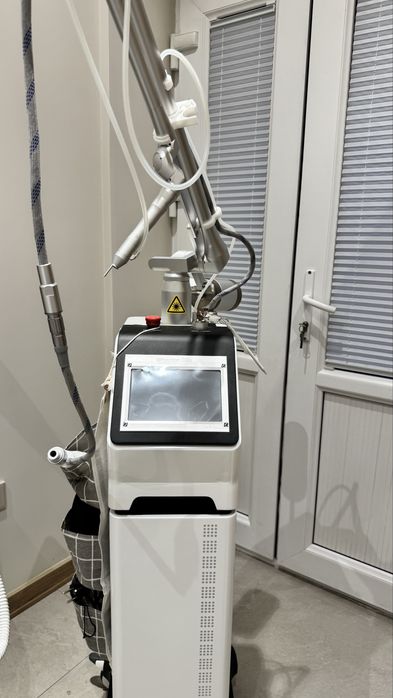 Продается фракционный CO₂ лазер Fraction CO₂ — новый