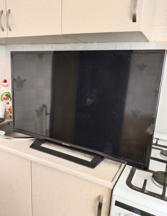 Продам телевизор