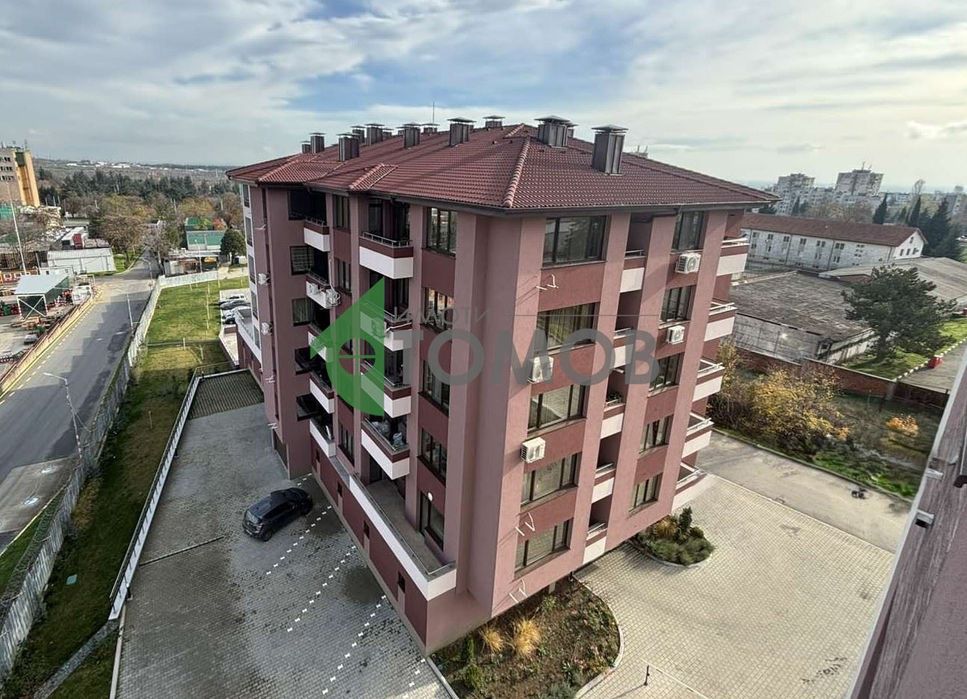 Южен двустаен апартамент в кв. Загорка