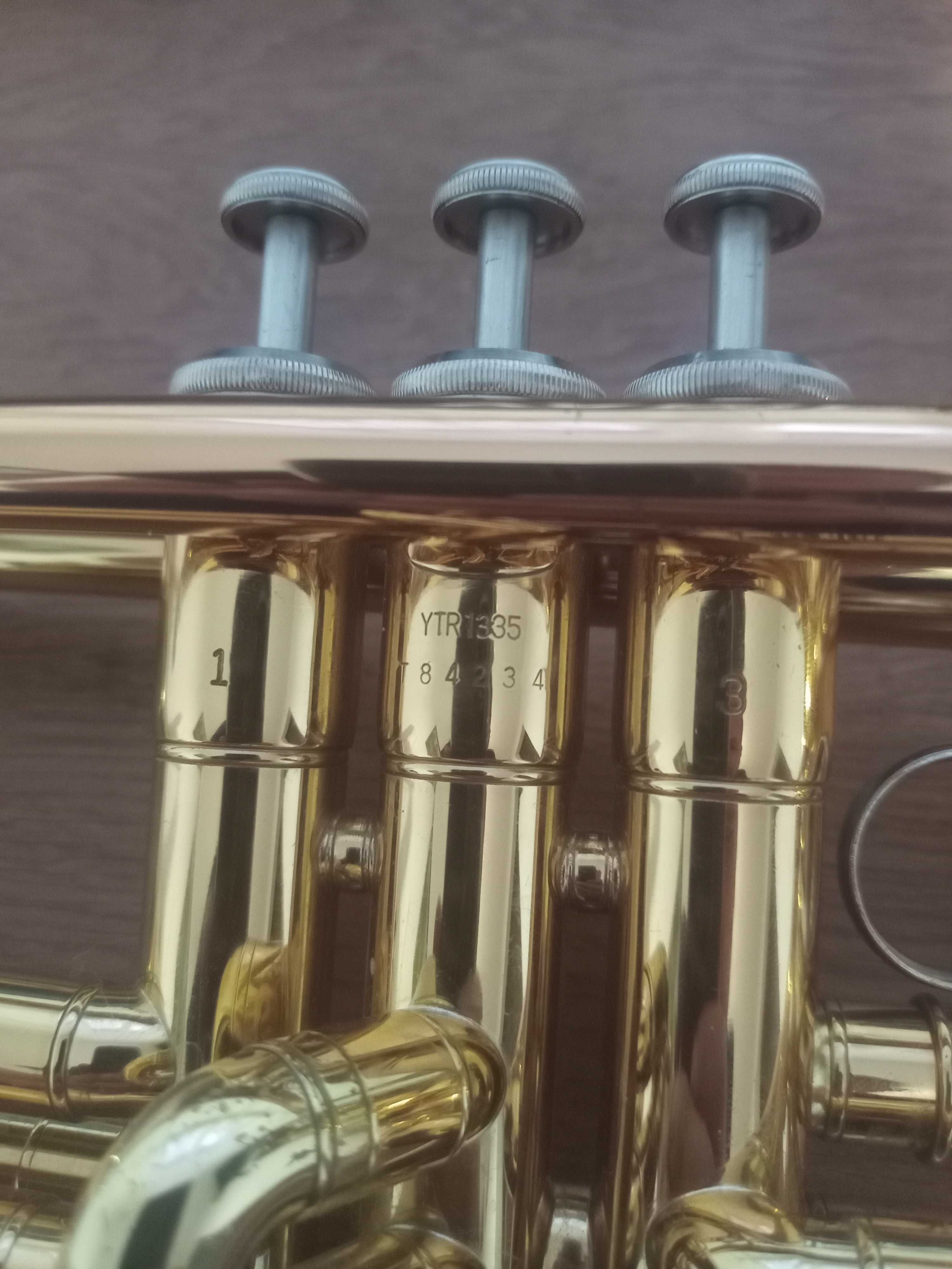 Vând trompetă Yamaha