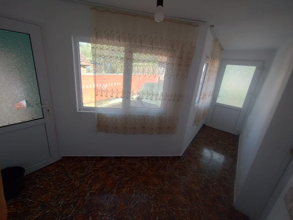 Casa de vanzare