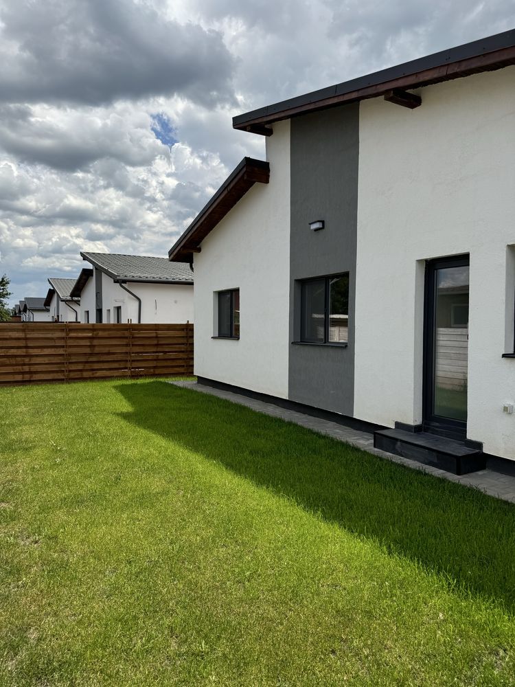 • Direct Proprietar • Casa Noua • La Asfalt •