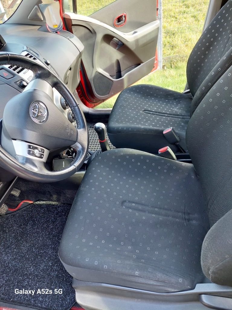 Toyota Yaris 1.0 Benzina