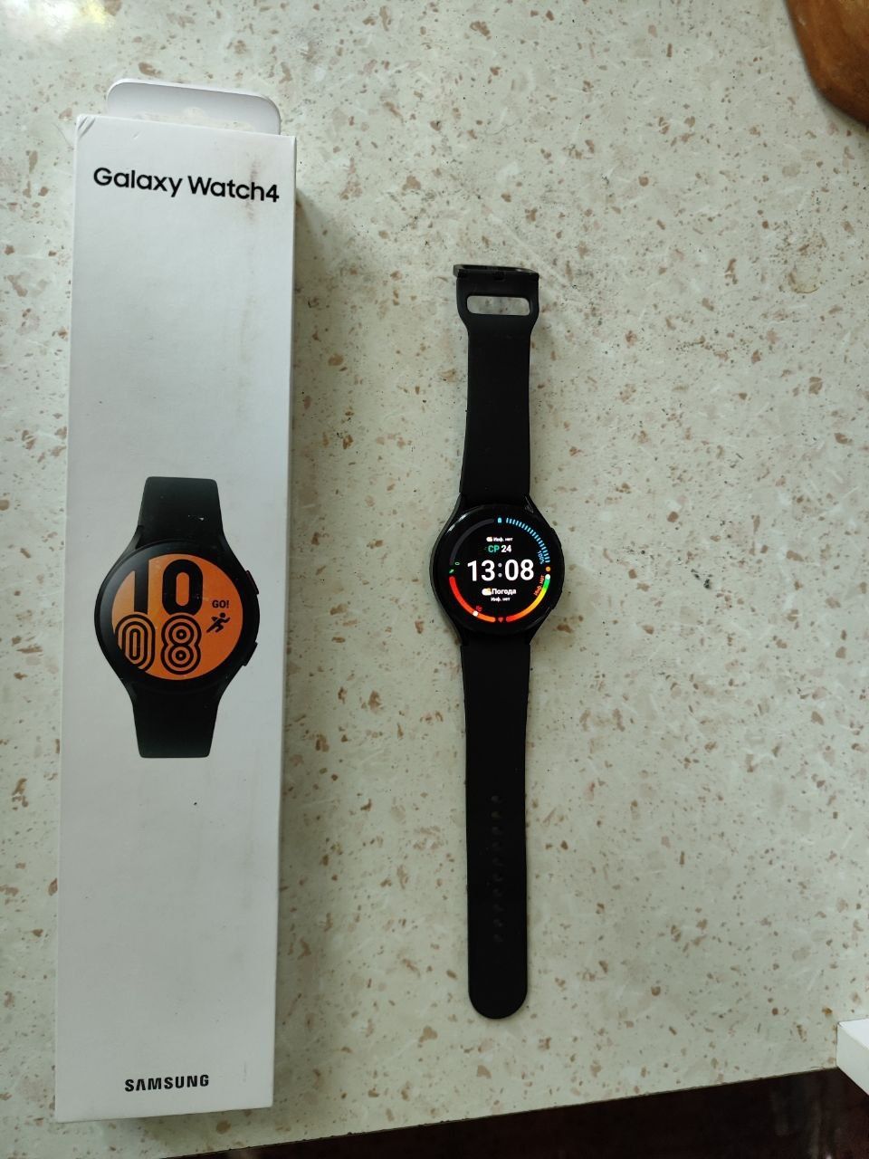 Продам часы Galaxy Watch 4 оригинал