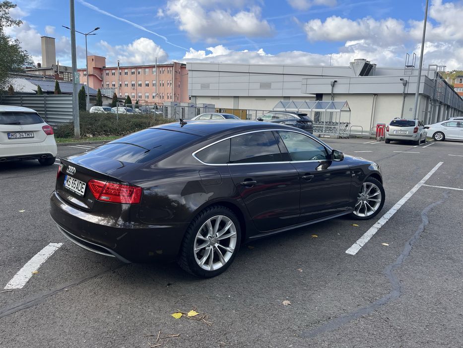 Audi A5 quatro 2015