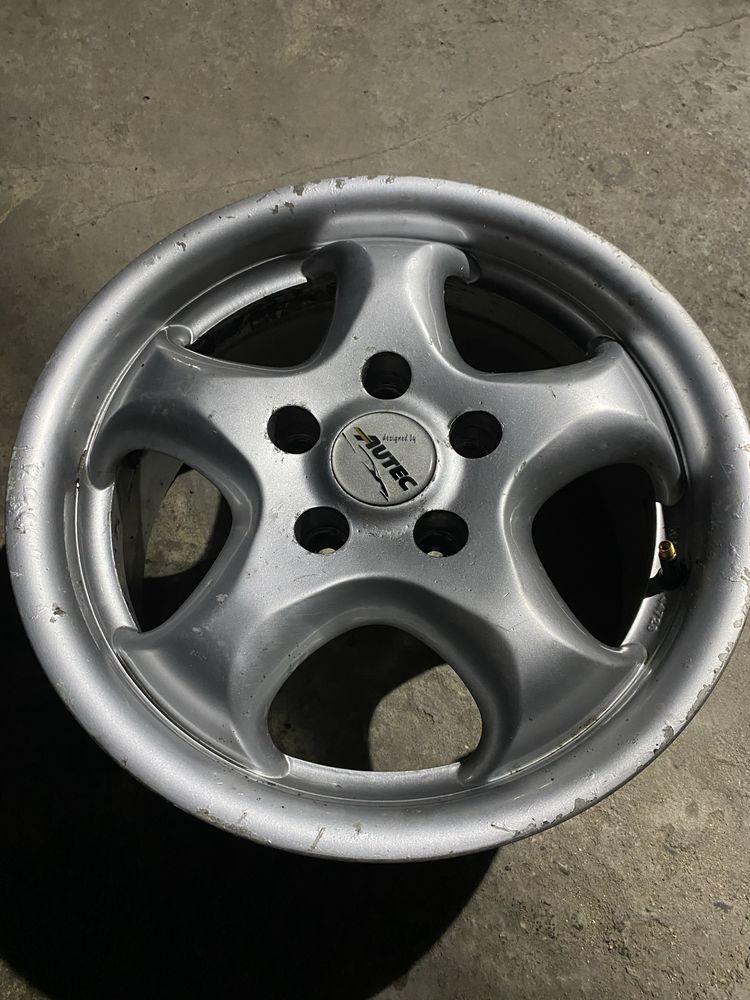 Титанки Autec r15