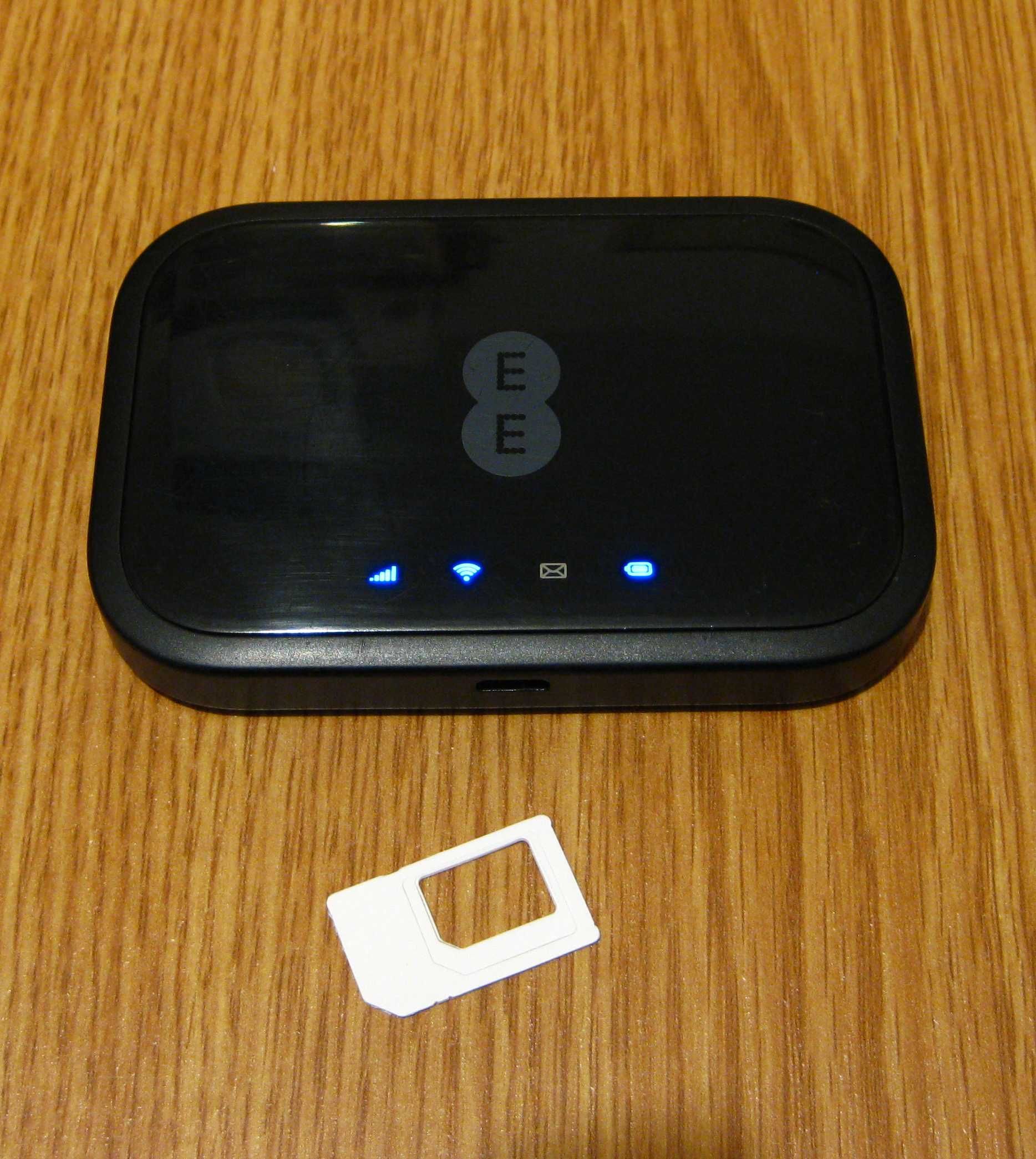 Hotspot portabil router WiFi 4G modem cartela SIM Alcatel Huawei liber