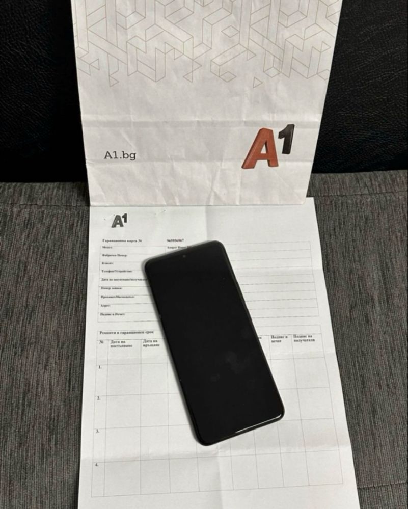 КАТО НОВ 512GB Honor 200 12GB 5G Гаранция A1 2026г. Black / Черен