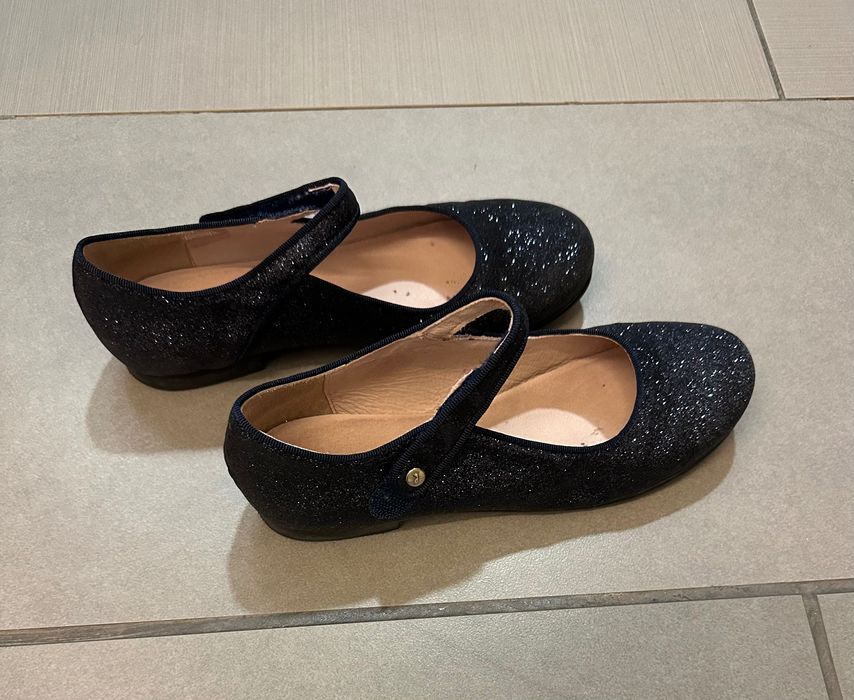 Детски официални обувки на Jacadi за момиче