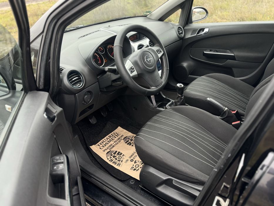 Opel corsa 1.3 CDTI 75 CP 2009 IMPECABIL