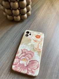 Husa iphone 11 cu model floral