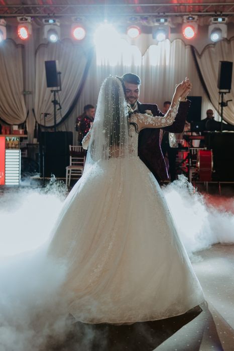 De vânzare rochie mireasa