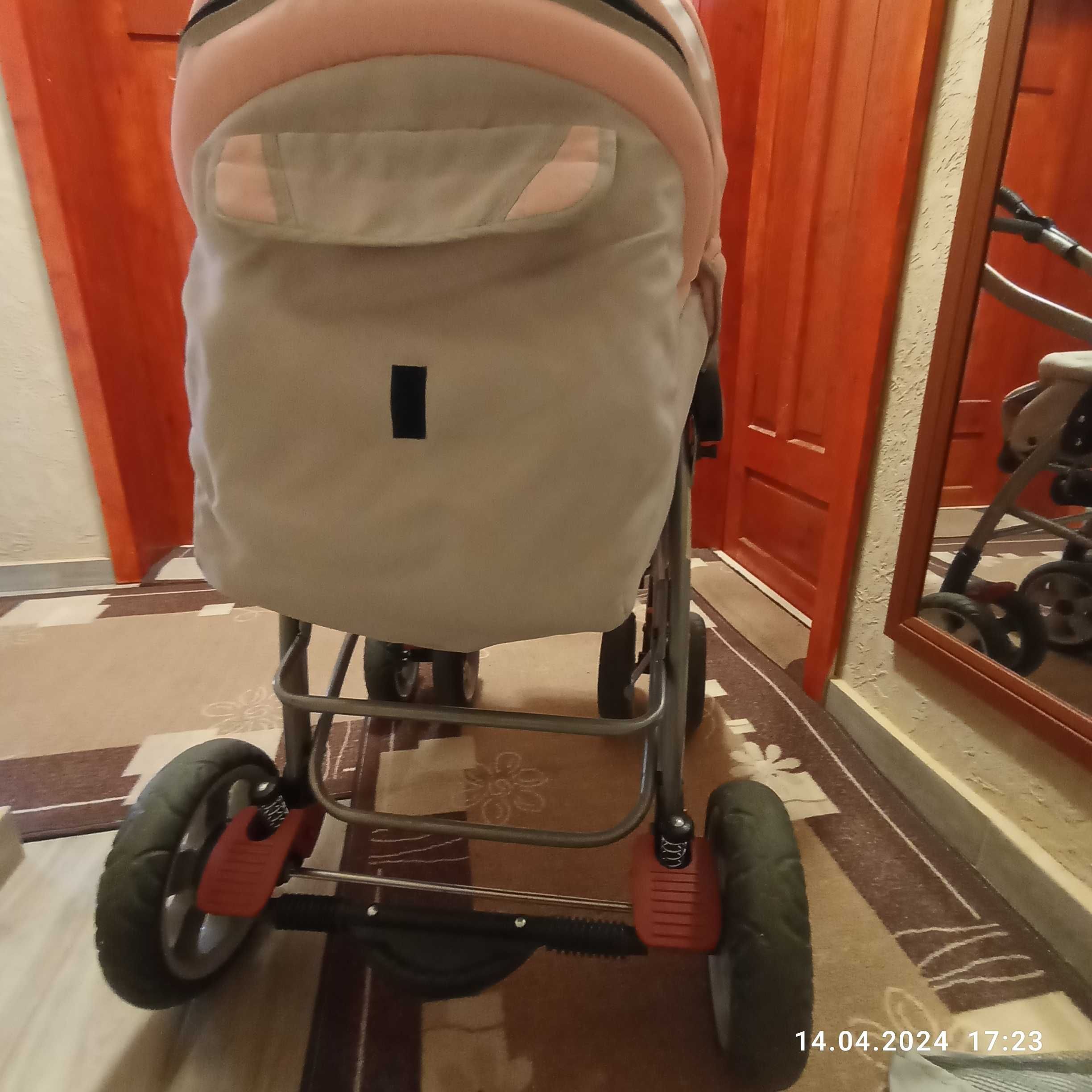 Продавам Сгъваема детска количка