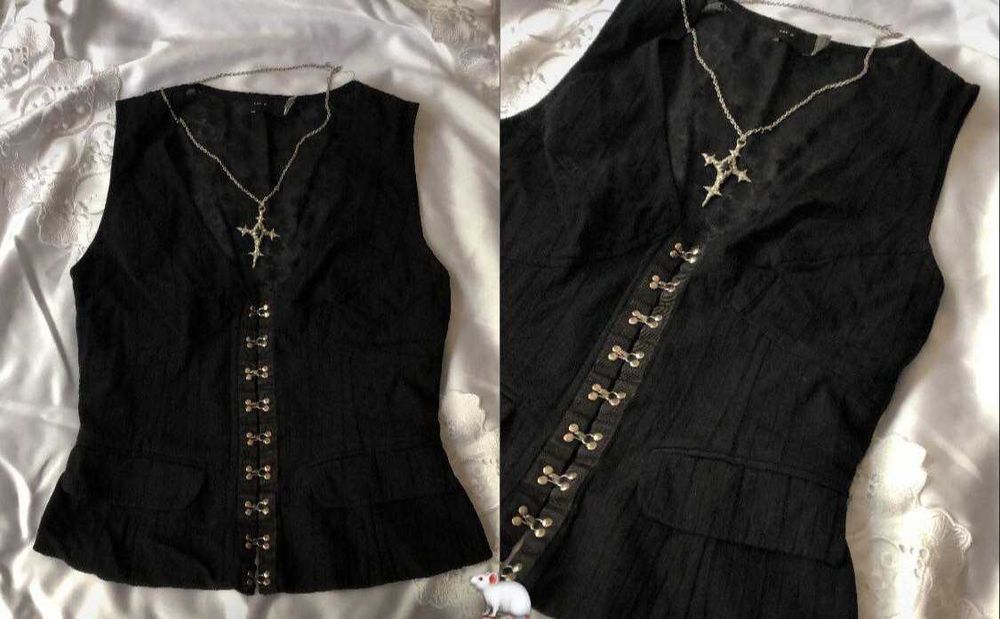 Готически жилет от вълна toy g