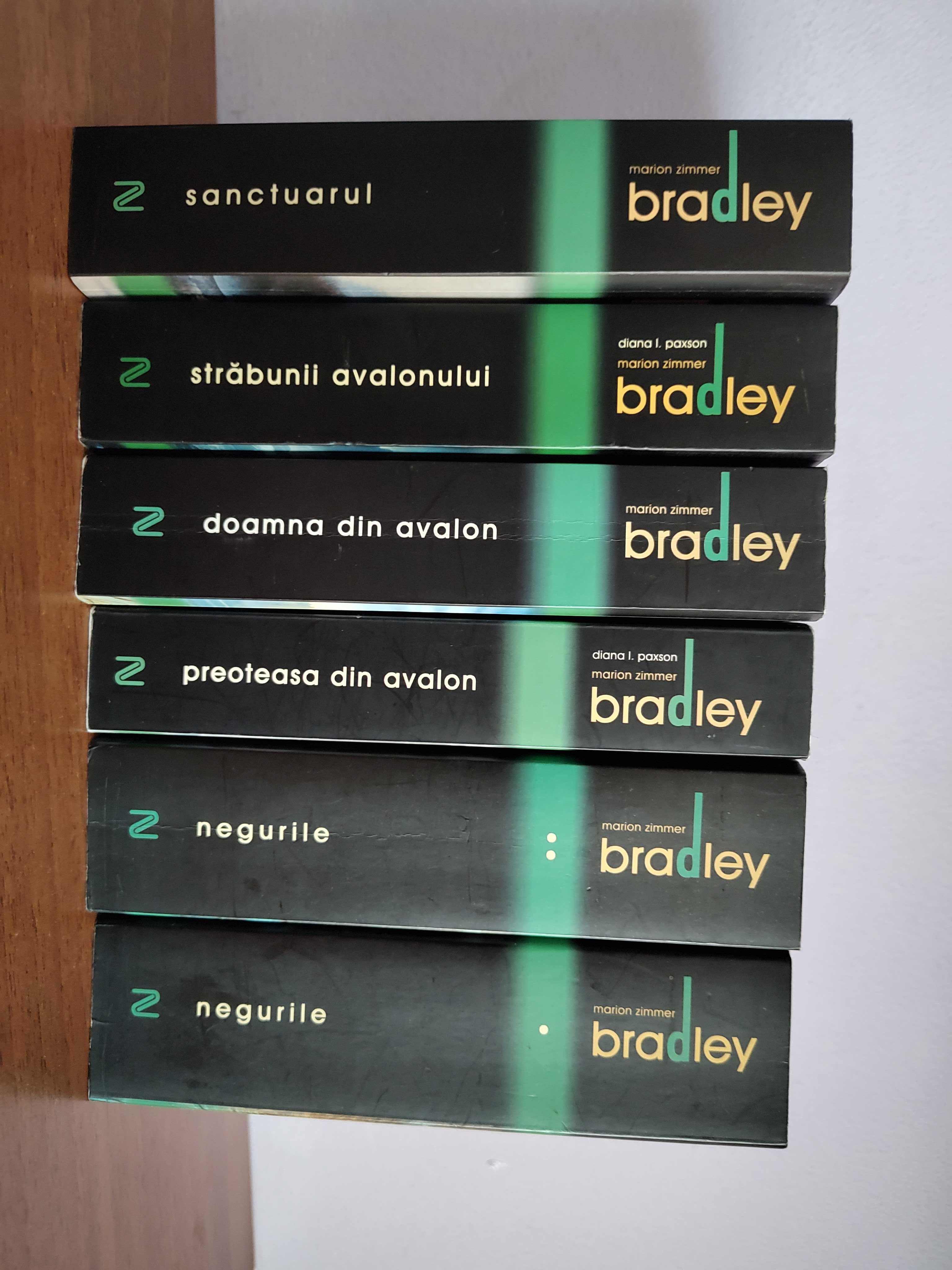Marion Zimmer Bradley - Seria Avalon  (6vol)